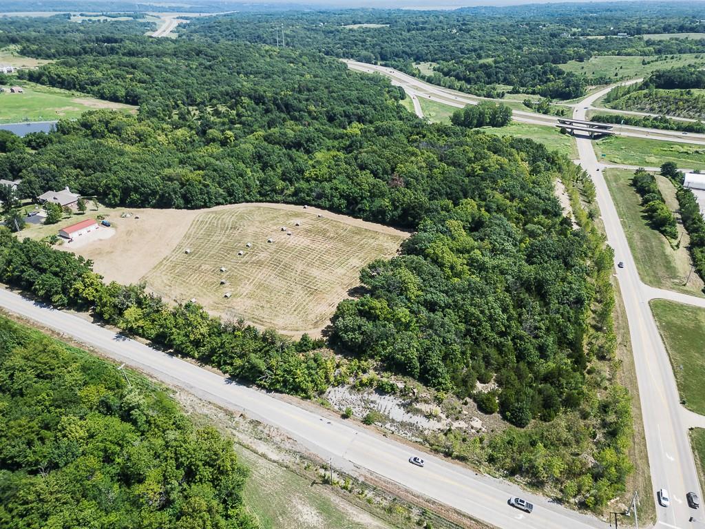 Listing Photo MLS #HMS2511353