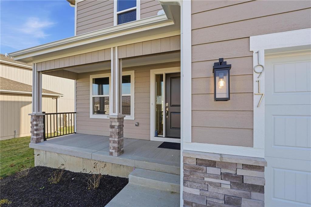 Listing Photo MLS #HMS2531688