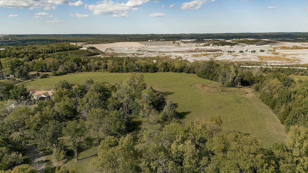 Listing Photo MLS #HMS2532876