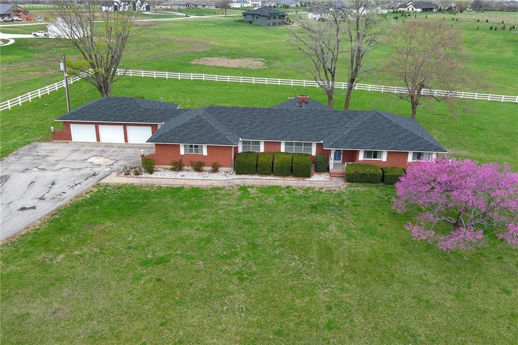 Listing Photo MLS #HMS2534879