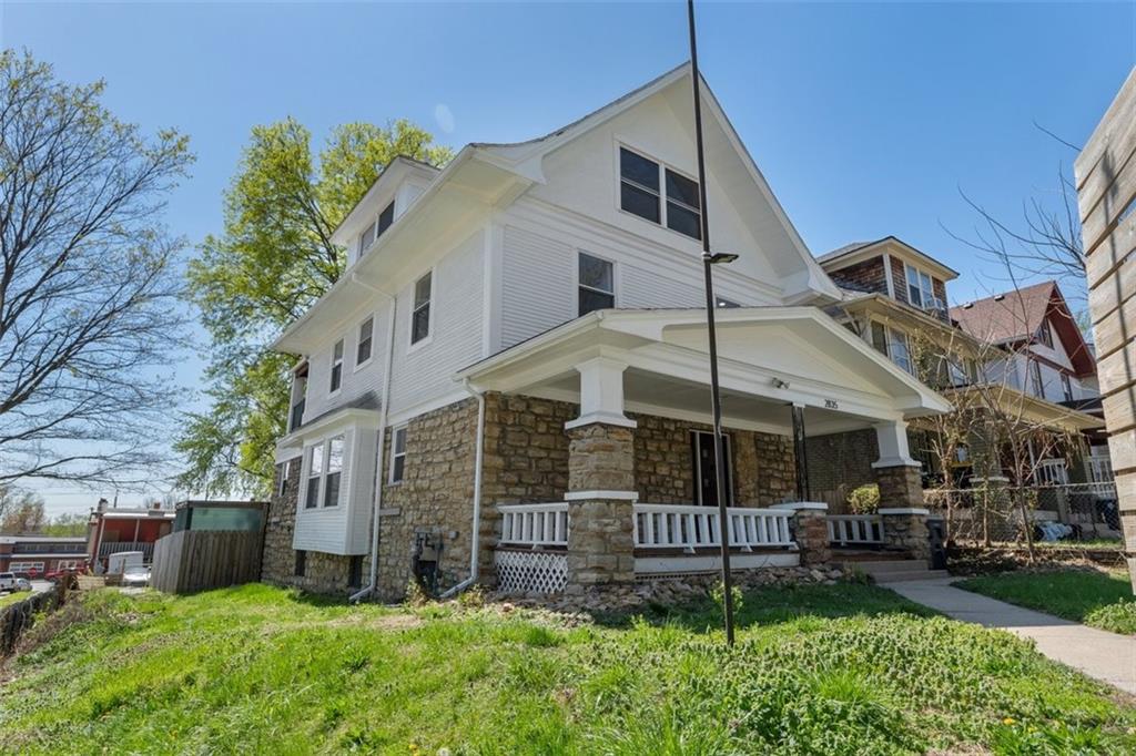 Listing Photo MLS #HMS2538165