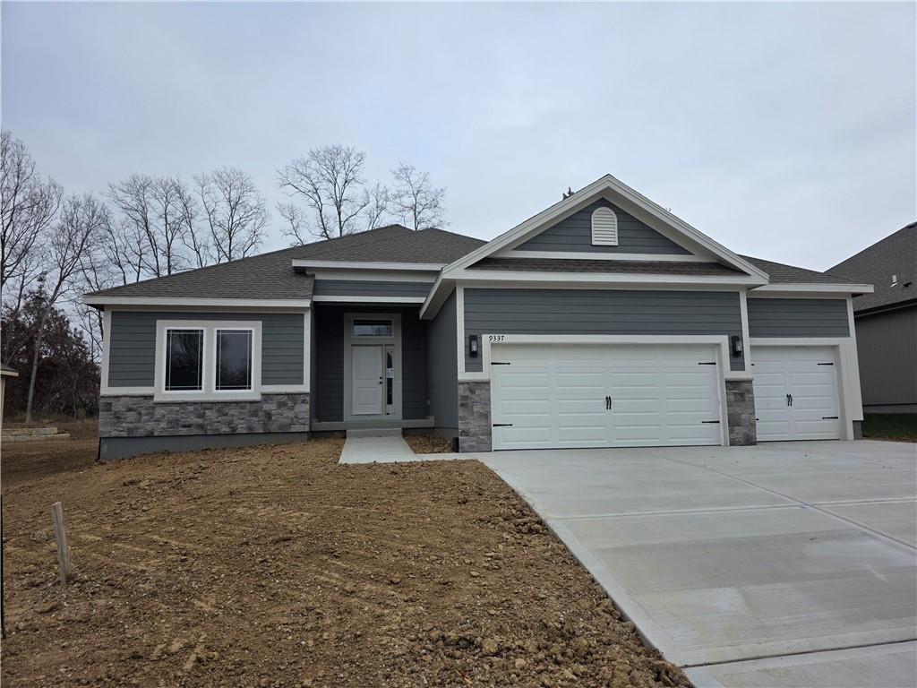 Listing Photo MLS #HMS2543417