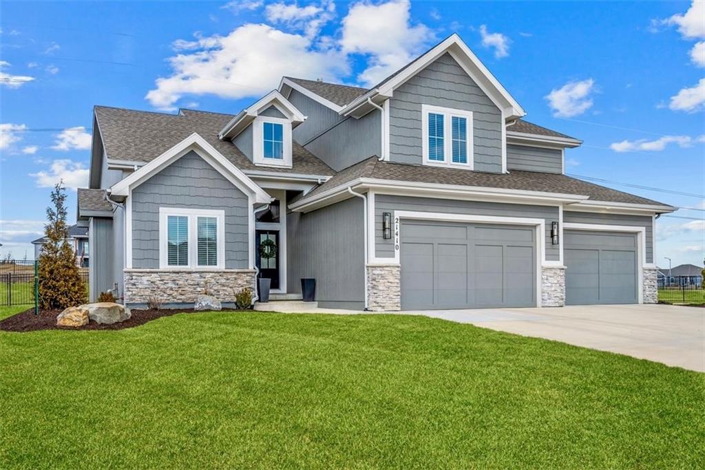 Listing Photo MLS #HMS2545250