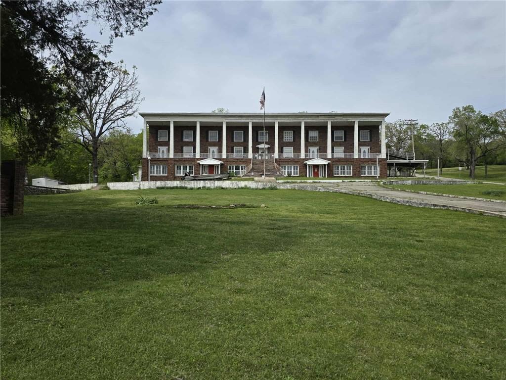 Listing Photo MLS #HMS2549782