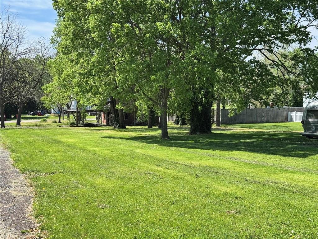 Listing Photo MLS #HMS2550544