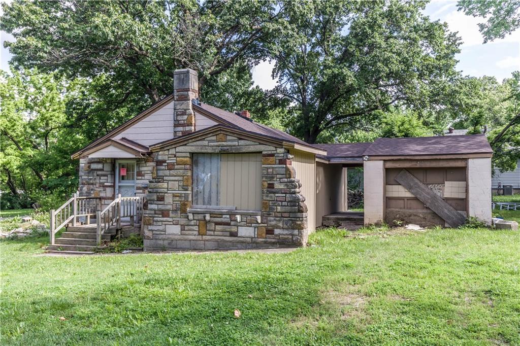 Listing Photo MLS #HMS2552712