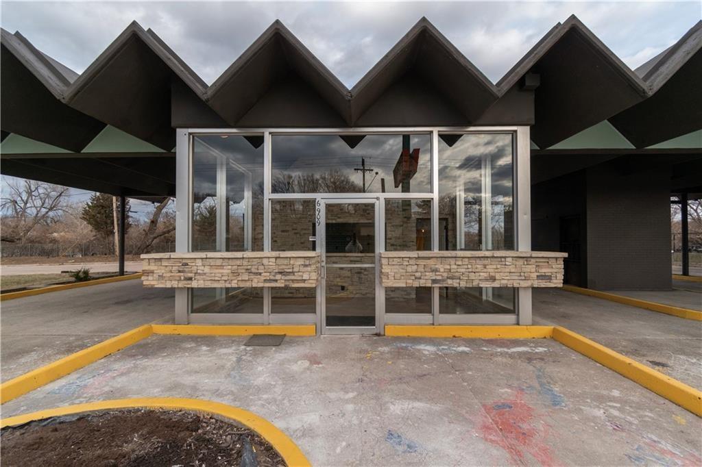 Listing Photo MLS #HMS2552842