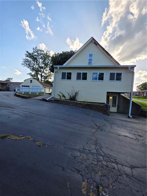 Listing Photo MLS #HMS2555476