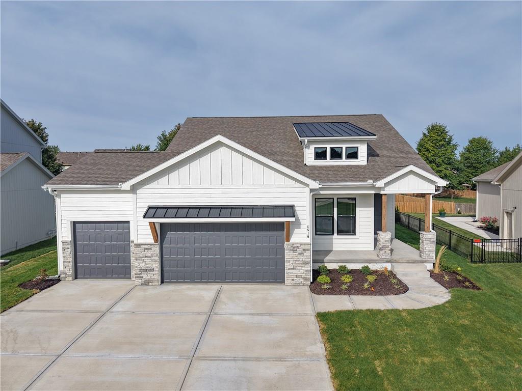 Listing Photo MLS #HMS2559176