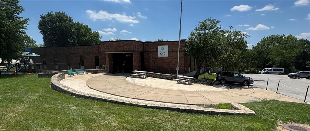 Listing Photo MLS #HMS2559947