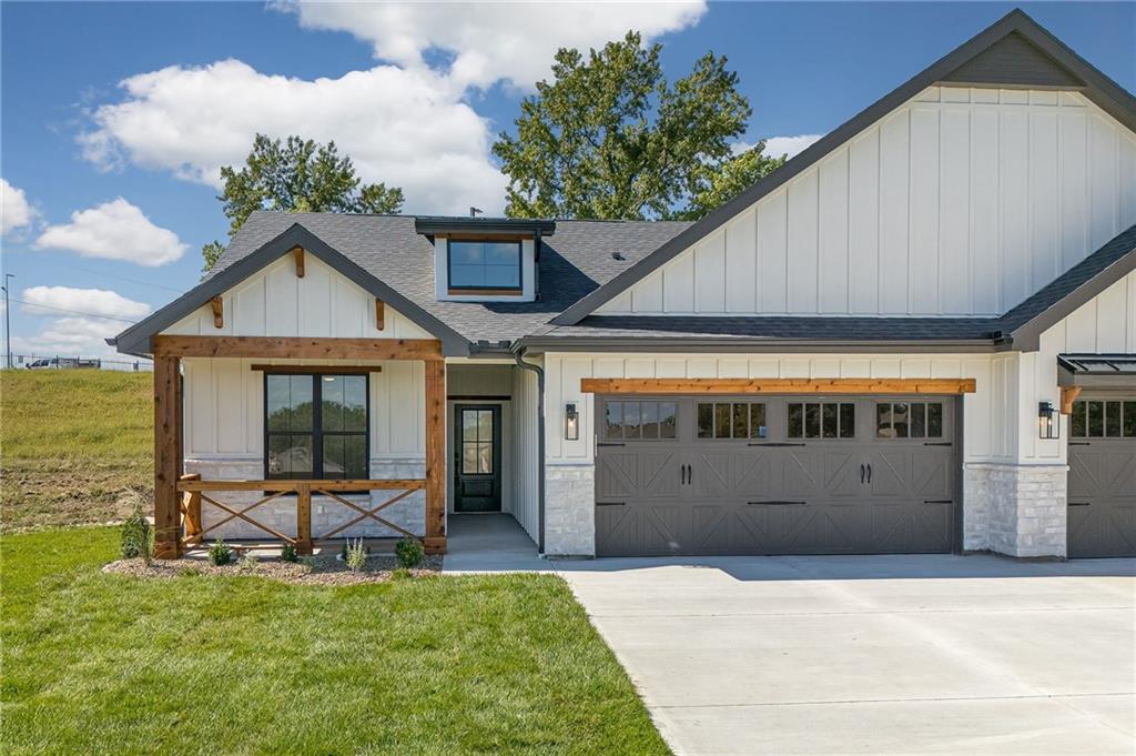 Listing Photo MLS #HMS2559960