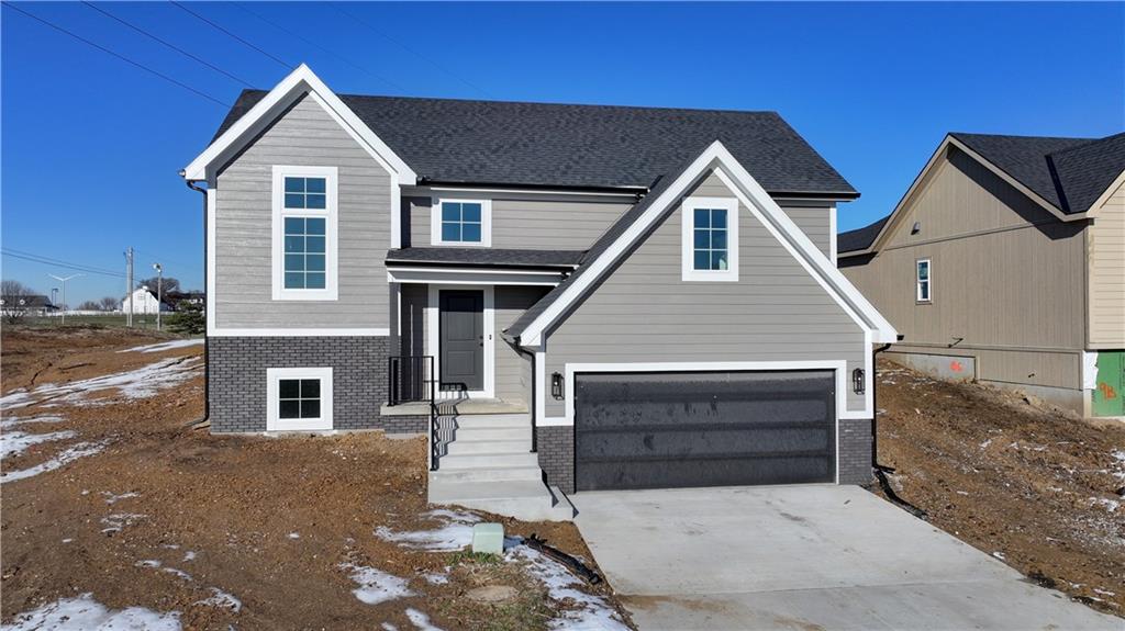 Listing Photo MLS #HMS2562456