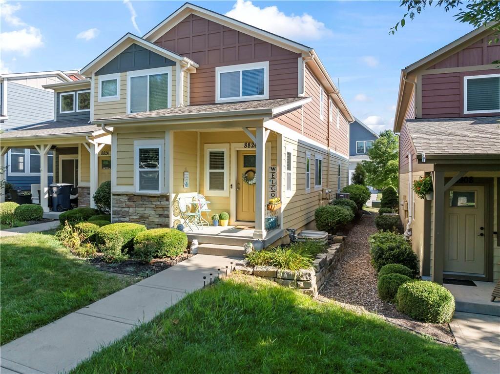 Listing Photo MLS #HMS2563120