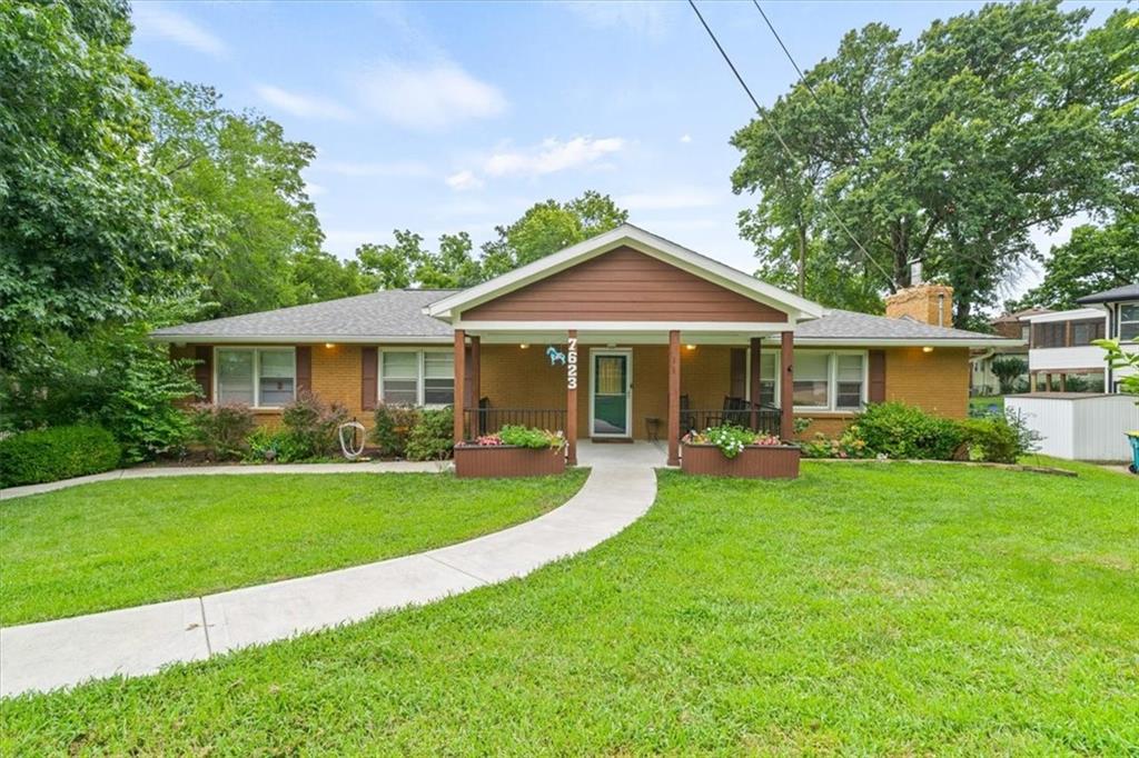 Listing Photo MLS #HMS2565881