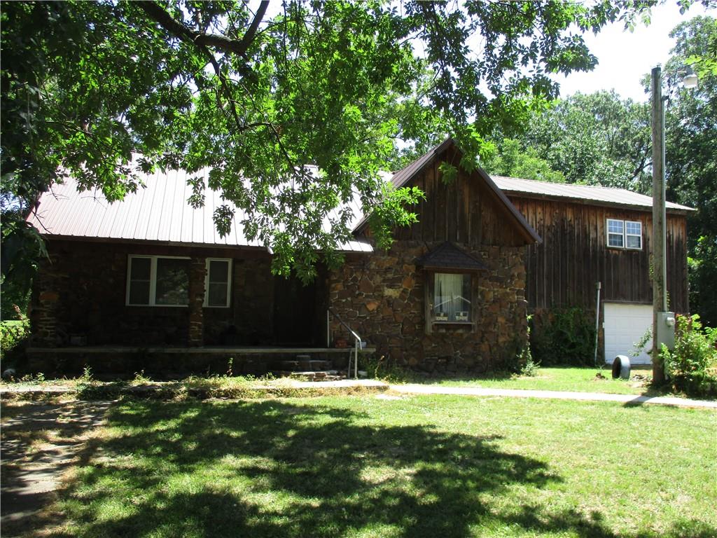 Listing Photo MLS #HMS2567163