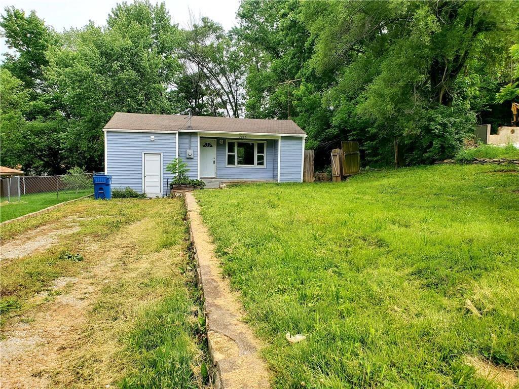 Listing Photo MLS #HMS2567935