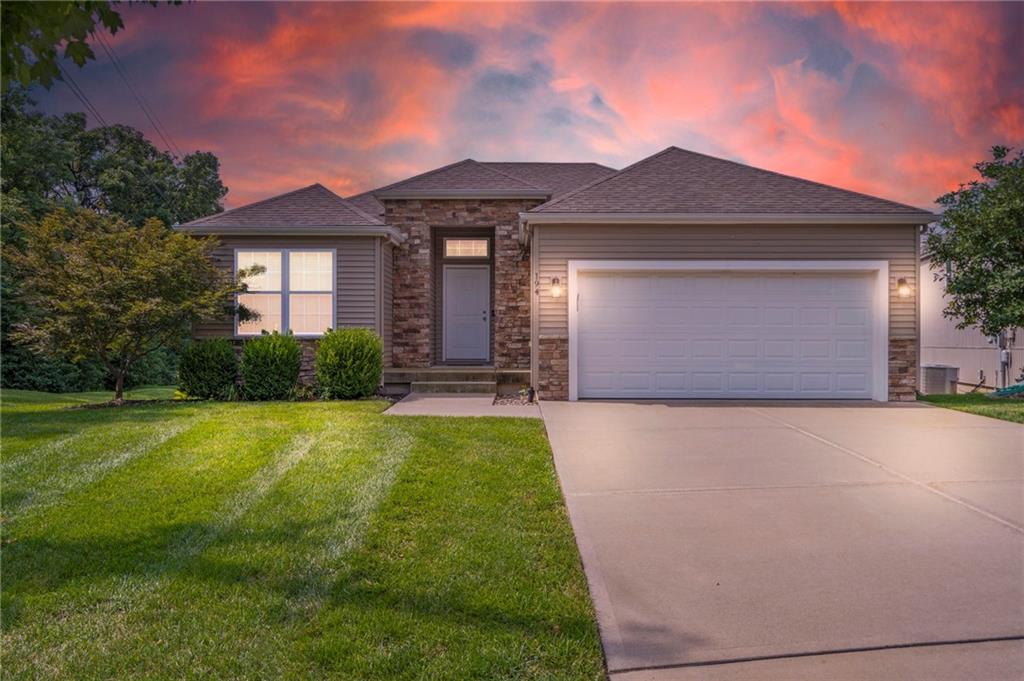 Listing Photo MLS #HMS2569262