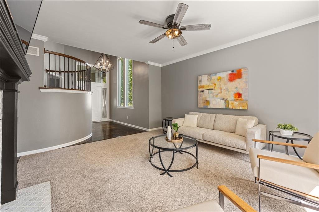 Listing Photo MLS #HMS2569475