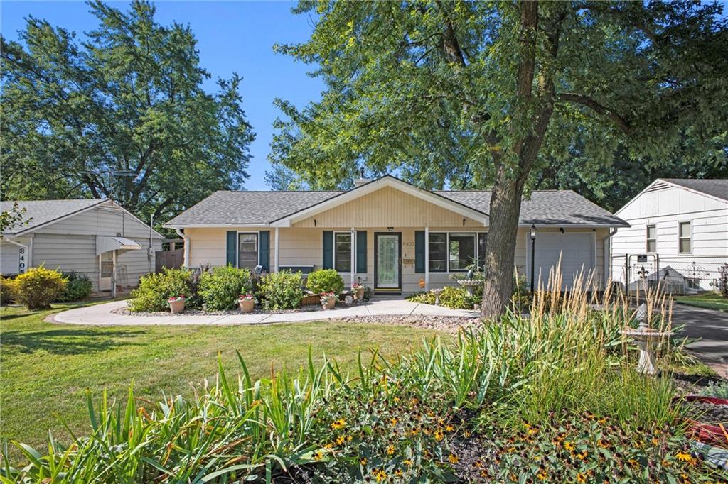 Listing Photo MLS #HMS2573786