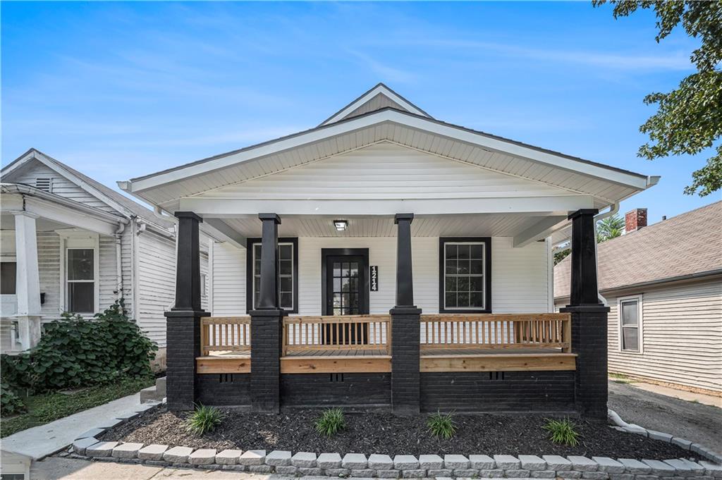 Listing Photo MLS #HMS2574032