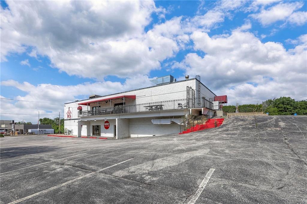 Listing Photo MLS #HMS2575607