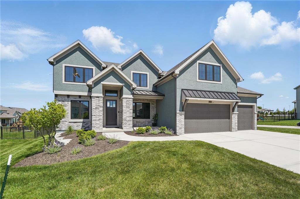 Listing Photo MLS #HMS2575794