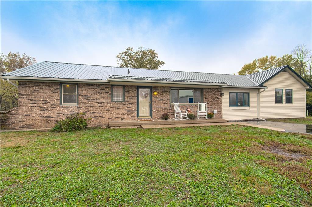 Listing Photo MLS #HMS2576541