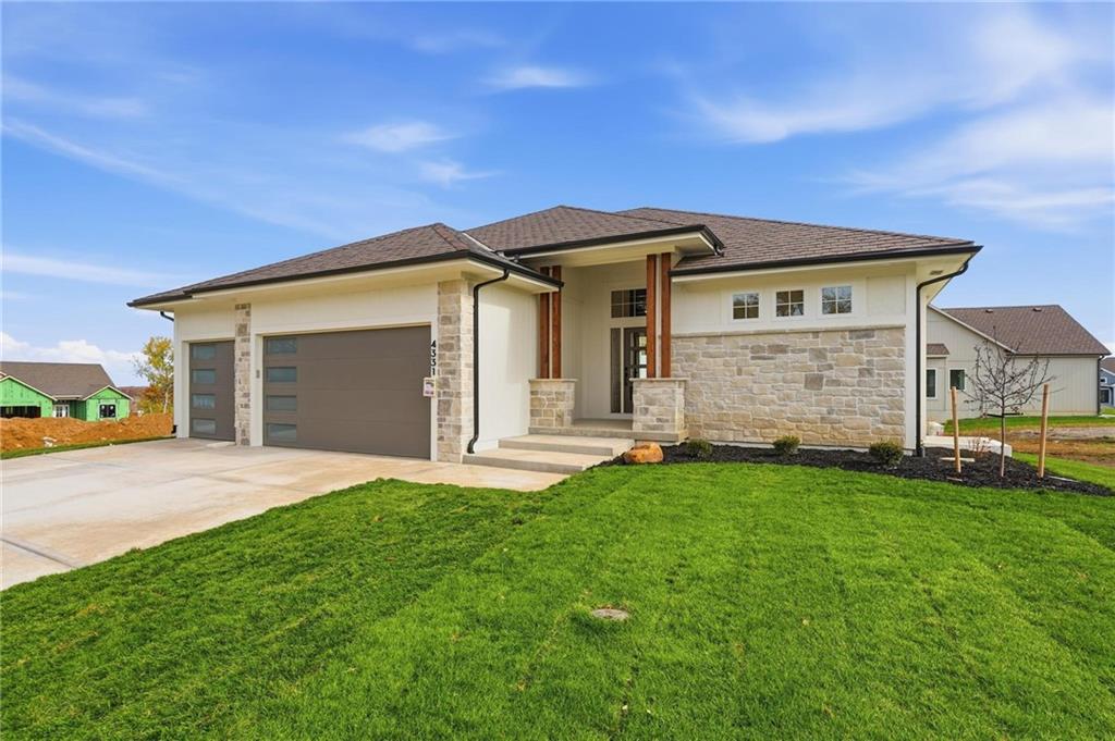 Listing Photo MLS #HMS2576623