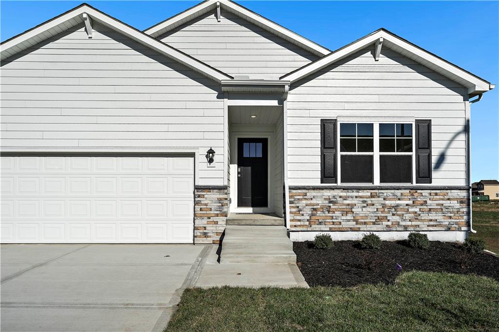 Listing Photo MLS #HMS2578358