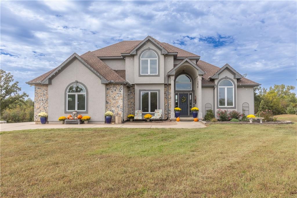 Listing Photo MLS #HMS2582152