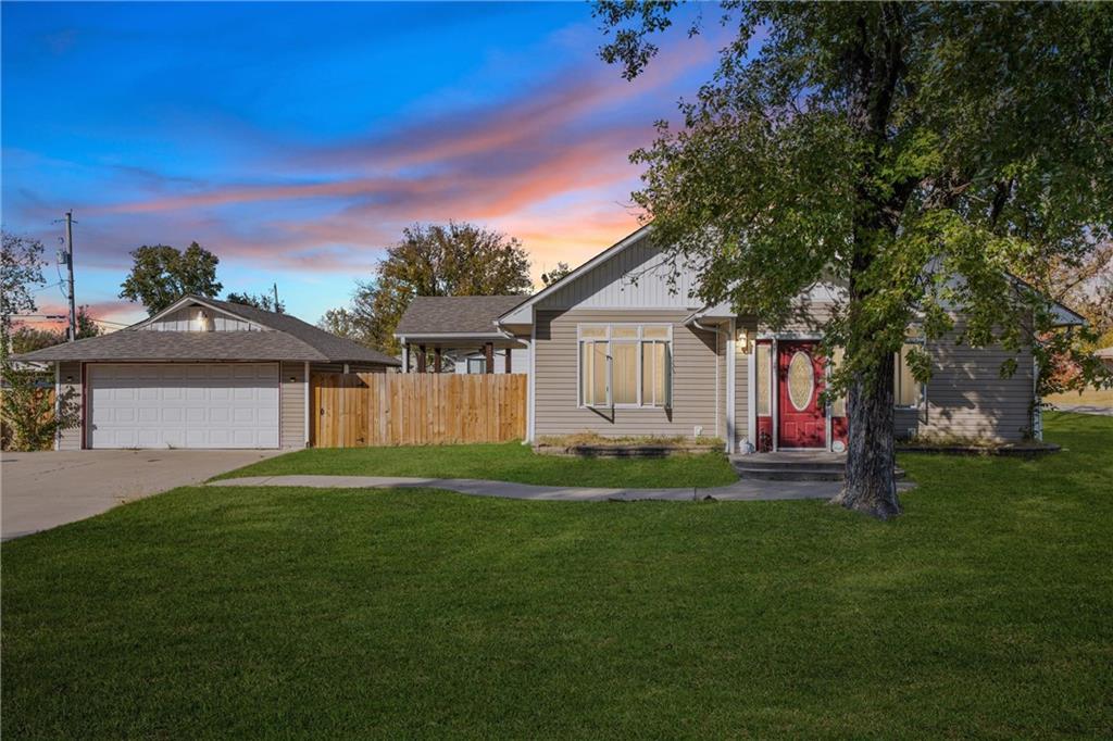 Listing Photo MLS #HMS2586574