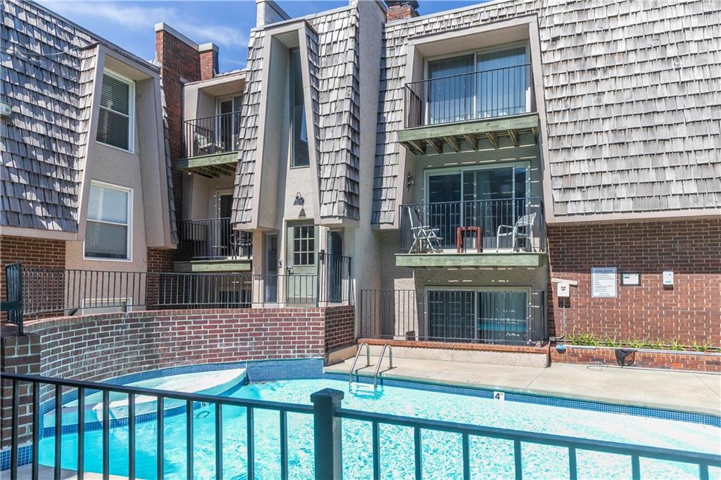 Listing Photo MLS #HMS2586977