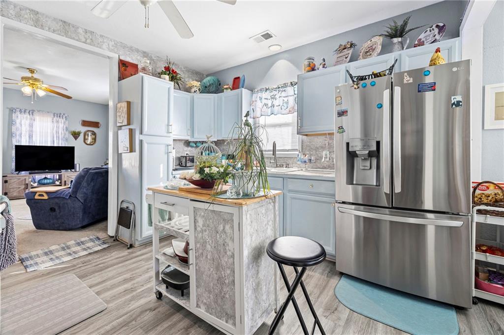 Listing Photo MLS #HMS2587385