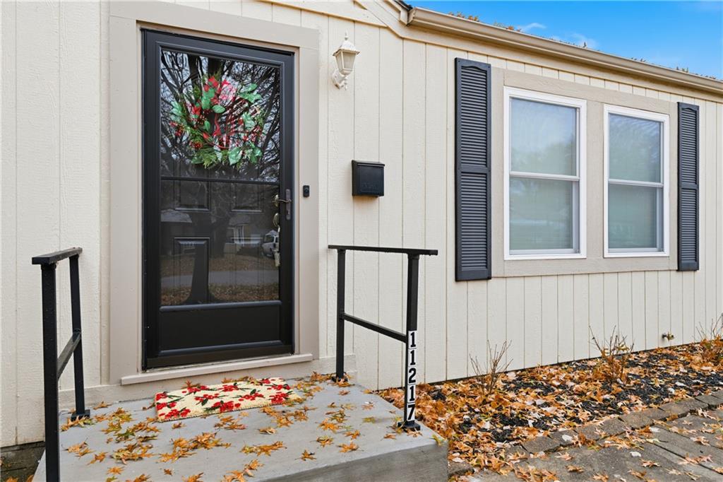 Listing Photo MLS #HMS2588512