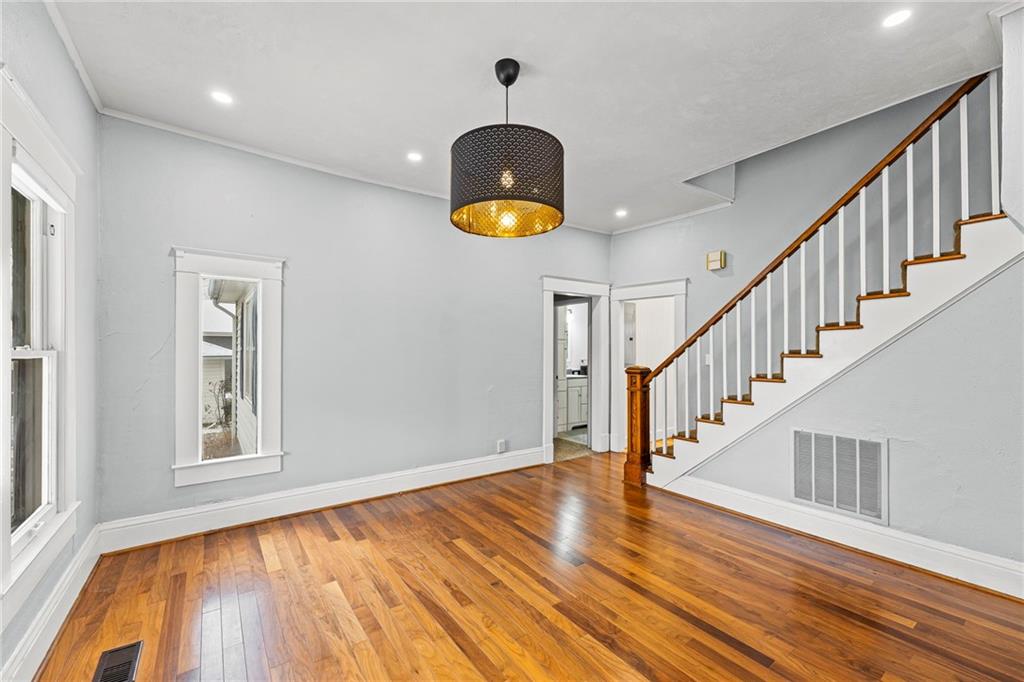 Listing Photo MLS #HMS2589626