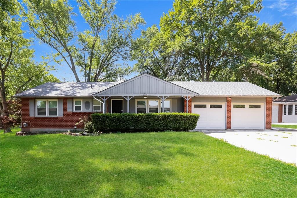 Listing Photo MLS #HMS2589629