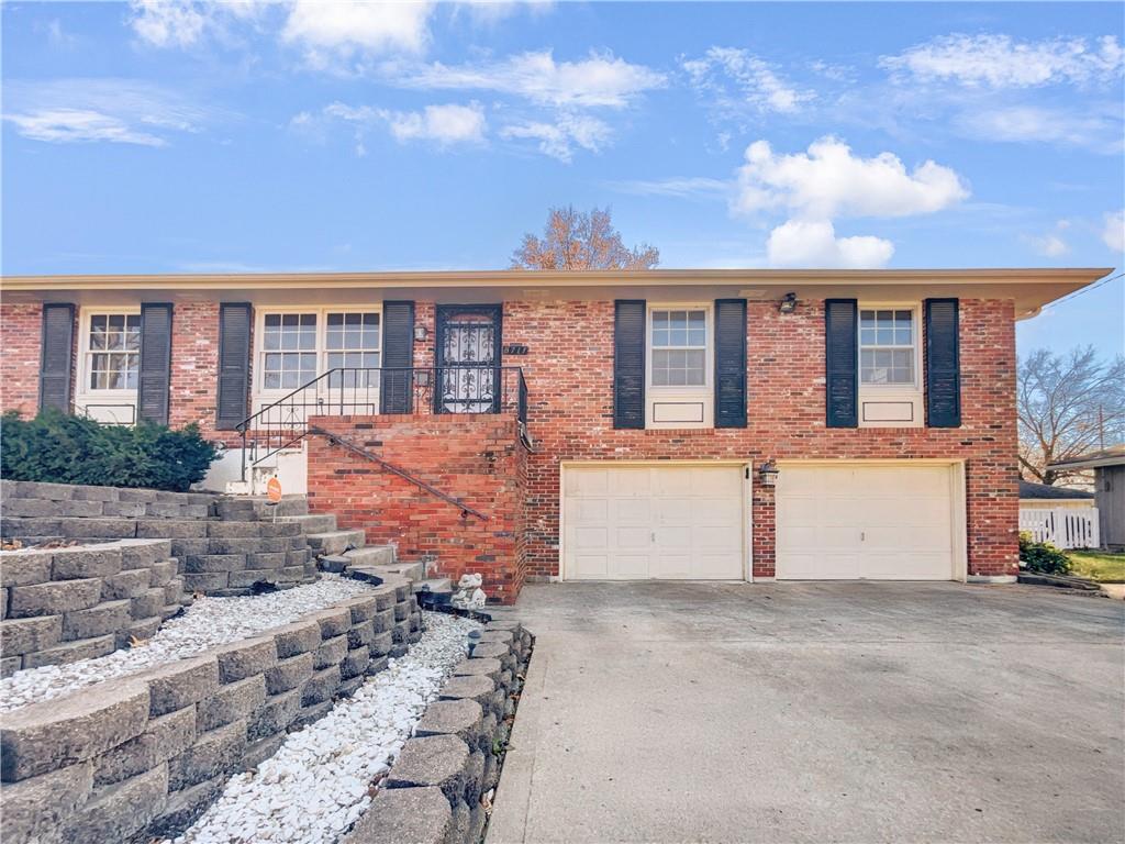 Listing Photo MLS #HMS2589663