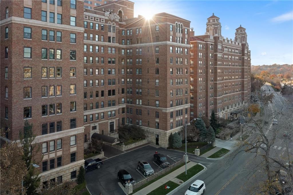 Listing Photo MLS #HMS2590001