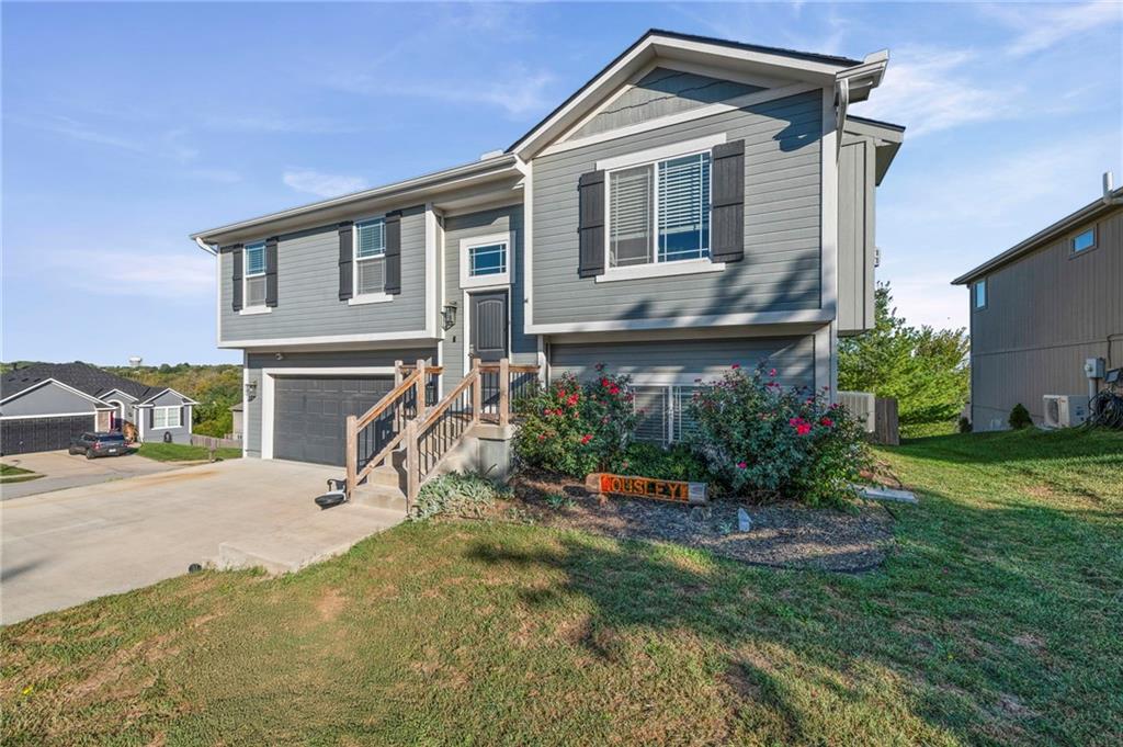 Listing Photo MLS #HMS2592216