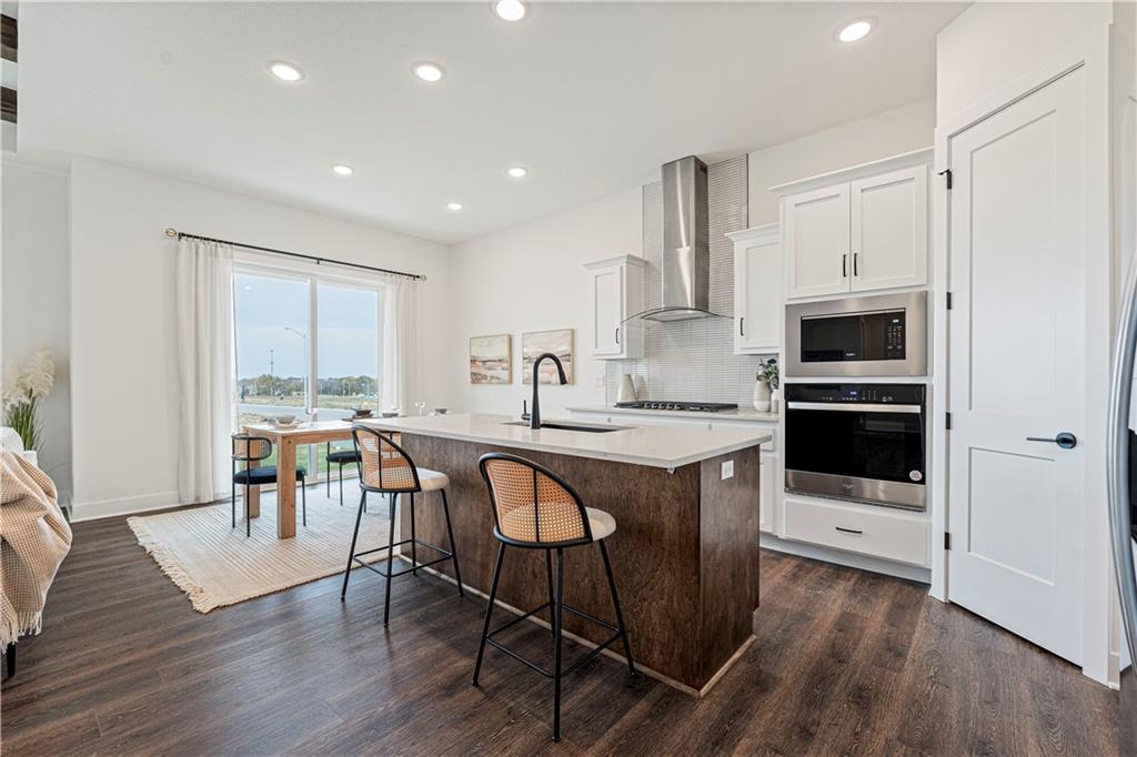 Listing Photo MLS #HMS2594736