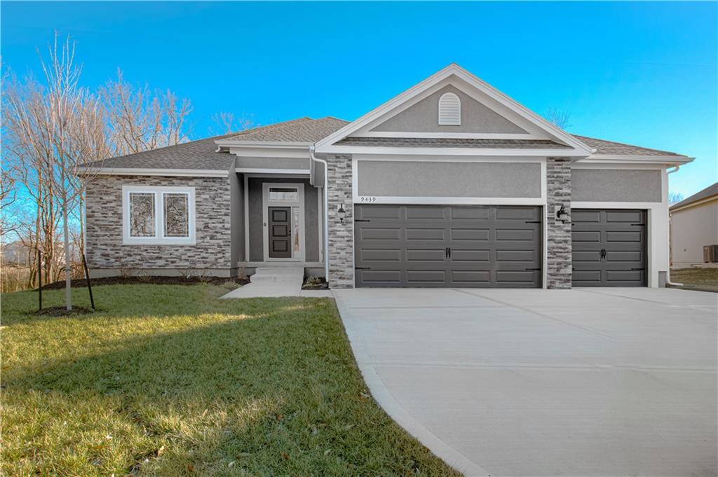 Listing Photo MLS #HMS2595987