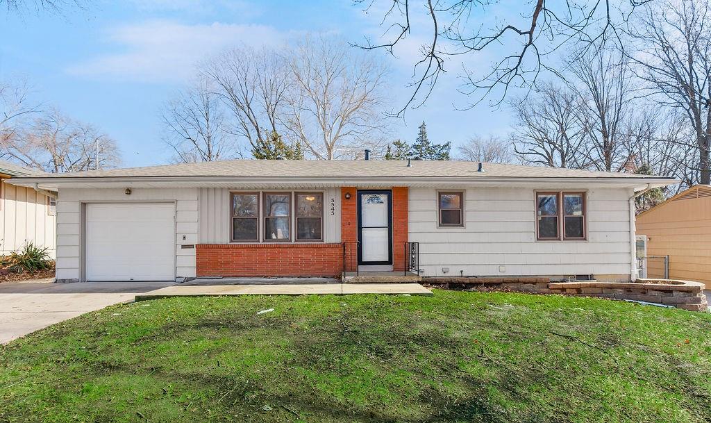 Listing Photo MLS #HMS2596210