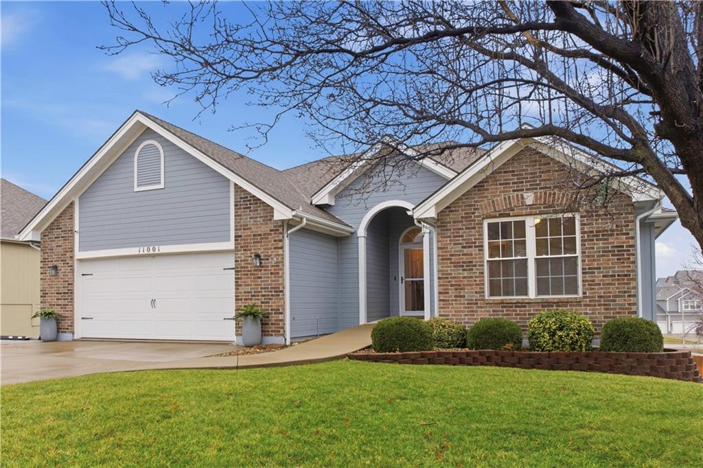 Listing Photo MLS #HMS2596939