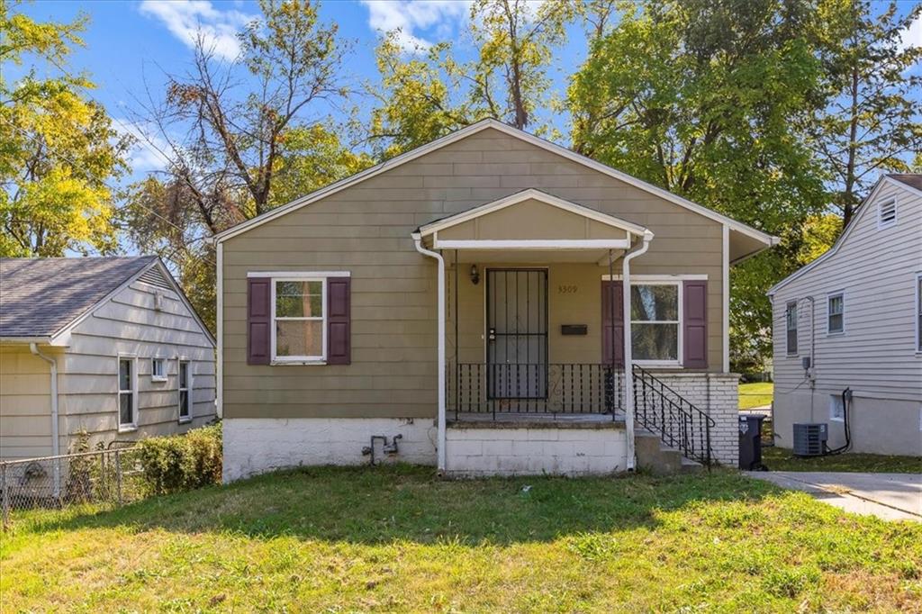 Listing Photo MLS #HMS2597938