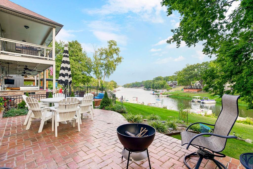 Listing Photo MLS #HMS2601335