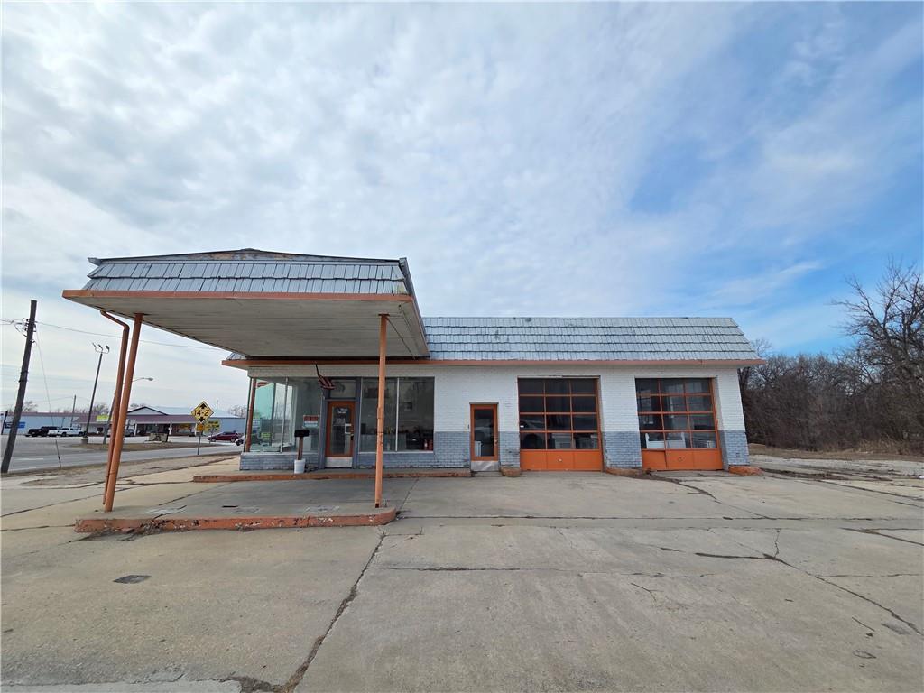 Listing Photo MLS #HMS2601667