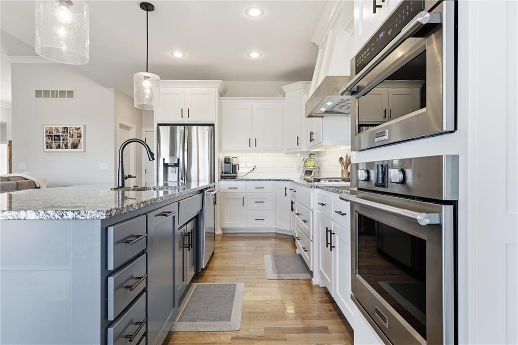 Listing Photo MLS #HMS2602649