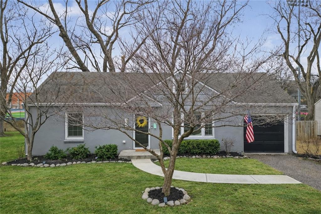 Listing Photo MLS #HMS2602833