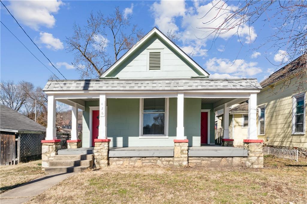 Listing Photo MLS #HMS2602897