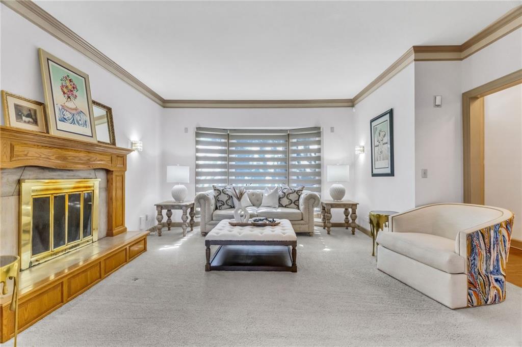 Listing Photo MLS #HMS2602916